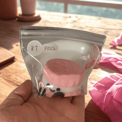 Oreo taba squishy toy